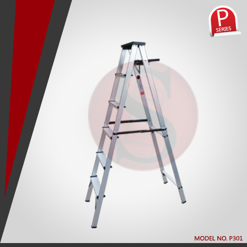Step Ladder with Tool tray